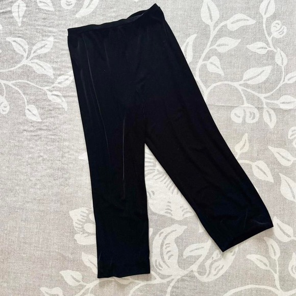 Pants - Black Velvet High Rise Pants Size XL